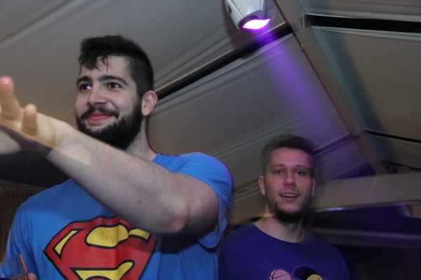 Vikend u Ledani Lounge & Baru: Red Hot Friday Night i Saturday White Fever. Vikend u Ledani Lounge & Baru: Red Hot Friday Night i Saturday White Fever.