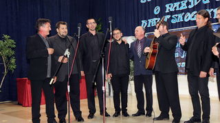 OŠ Smiljevac: Obilježena 50. godina Deklaracije o nazivu i položaju hrvatskoga jezika OŠ Smiljevac: Obilježena 50. godina Deklaracije o nazivu i položaju hrvatskoga jezika