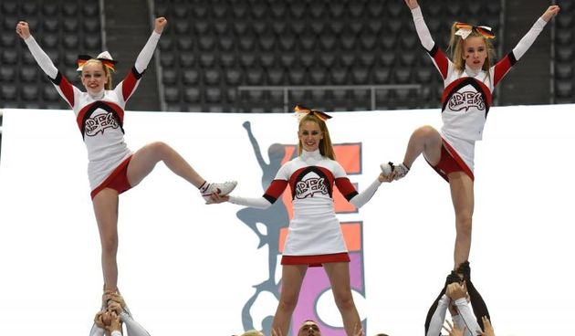 Zadar – U dvorani Krese Cosica na Visnjiku otvoreno je Europsko prvenstvo navijacica “European cheerleading championships 2015”. Danas i sutra svoje ce plesno akrobatske vjestine pokazati vise od 1500 natjecateljica. Photo: Dino Stanin/PIXSELL