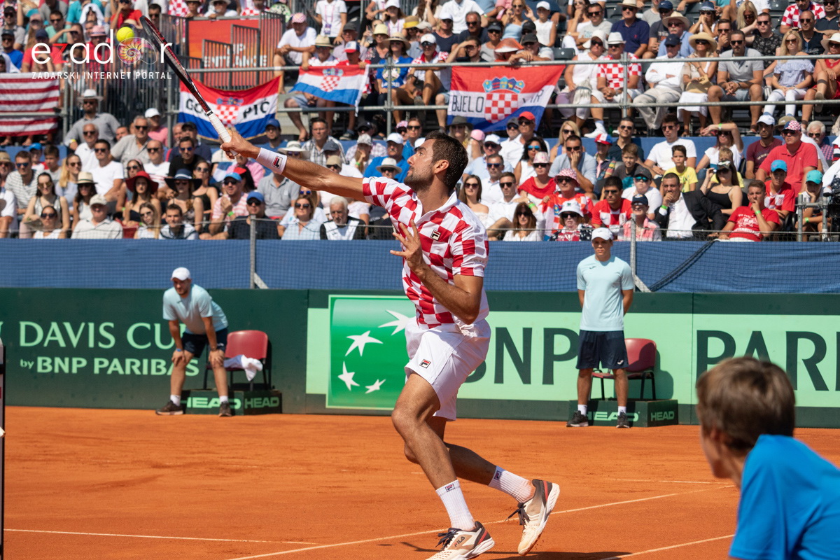 Davis Cup: Vruća navijačka atmosfera u meču Ćilića i Querreya