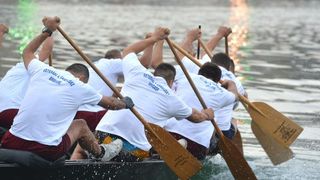 Opuzen: Utrke veslača za startne pozicije za 19. maraton lađa na Neretvi. Photo: Damir Špehar/PIXSELL