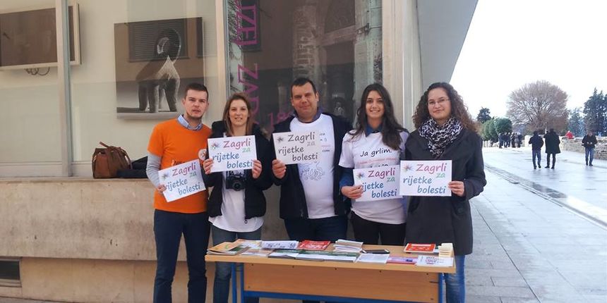 Zagrli za rijetke Zagrli za rijetke