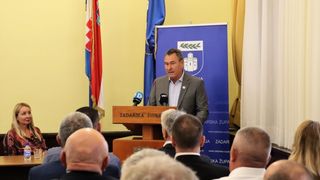 Primanjem u Domu županije uz dodjelu prigodnih zahvalnica svečano je obilježena 32. godišnjica osnutka i borbenog djelovanja 112. brigade Hrvatske vojske.