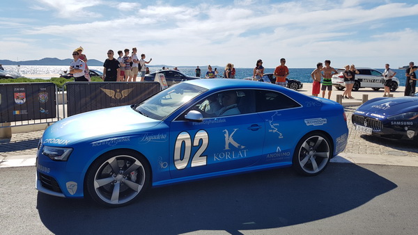 Pink Wing, jedinstvena gastro-turistička karavana luksuznih automobila gostovala je u Zadru na Pozdravu suncu. Foto: Mladen Malik