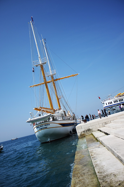 Uplovljavanje školskog broda “Kraljica mora” (Foto:Saša Čuka)