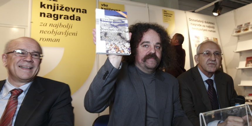 Zagreb, 111109.
Otvorenje – Interliber 32. medjunarodni sajam knjiga i ucila na zagrebackom velesajmu.
Proglasenje pobjednika natjecaja VBZ-a za najbolji neobjavljeni roman – Proljece u Karolinentalu, autor Dragan Pavelic.
Na slici Bosko Zatezalo direktor Zagreb, 111109.
Otvorenje – Interliber 32. medjunarodni sajam knjiga i ucila na zagrebackom velesajmu.
Proglasenje pobjednika natjecaja VBZ-a za najbolji neobjavljeni roman – Proljece u Karolinentalu, autor Dragan Pavelic.
Na slici Bosko Zatezalo direktor