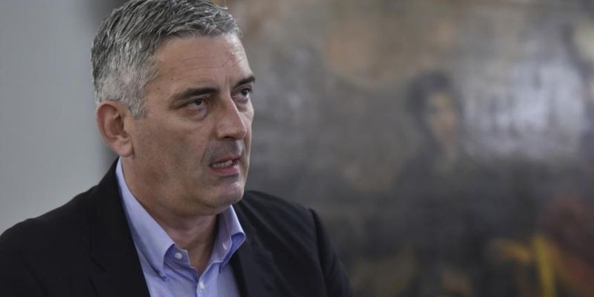 Image 381227 (auto) Image 381227 (auto)