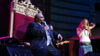 Pula, 130810.
Joss Stone i Solomon Burke odrzali koncert u pulskoj areni. Dvoje velikana soul glazbe, odlicni glazbenici sasvim razlicitih generacija, mlada Britanka Joss Stone ima 23 godine a americka soul legenda Solomon Burke navrsava 70.
Foto: Goran S Pula, 130810.
Joss Stone i Solomon Burke odrzali koncert u pulskoj areni. Dvoje velikana soul glazbe, odlicni glazbenici sasvim razlicitih generacija, mlada Britanka Joss Stone ima 23 godine a americka soul legenda Solomon Burke navrsava 70.
Foto: Goran S