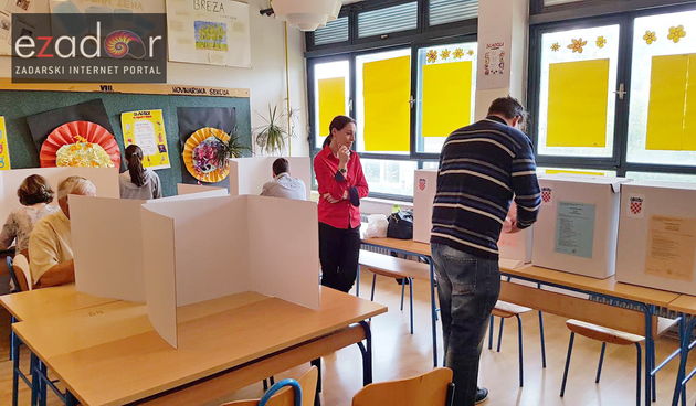 Lokalni izbori 2017. – Glasovanje u OŠ Šimuna Kožićića Benje