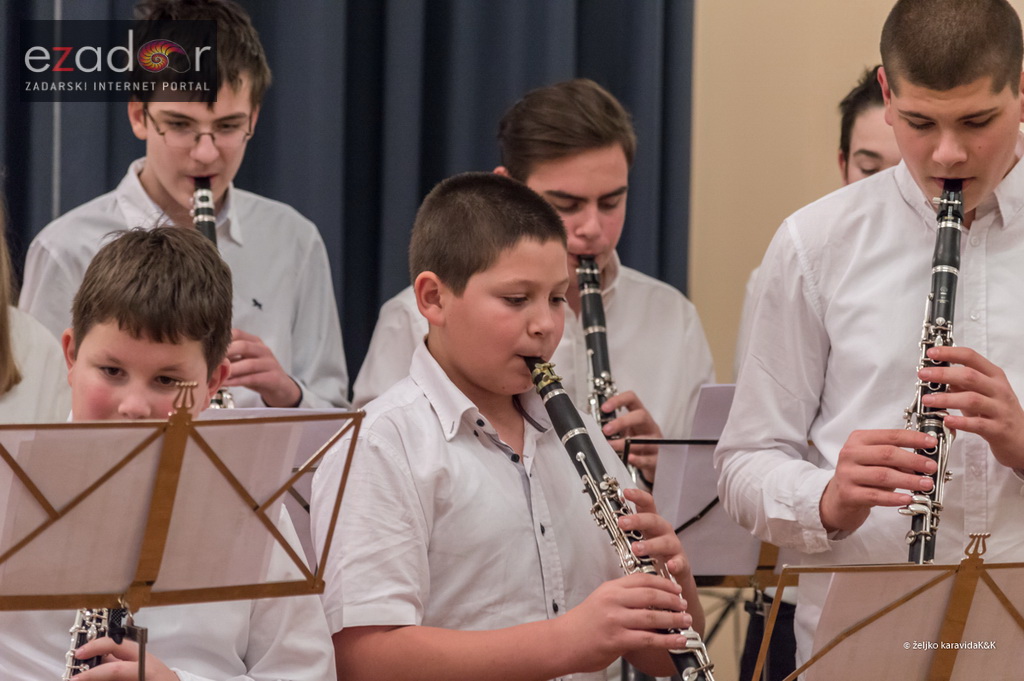 Božićni koncert mladih ansambala Glazbene škole Blagoje Bersa
