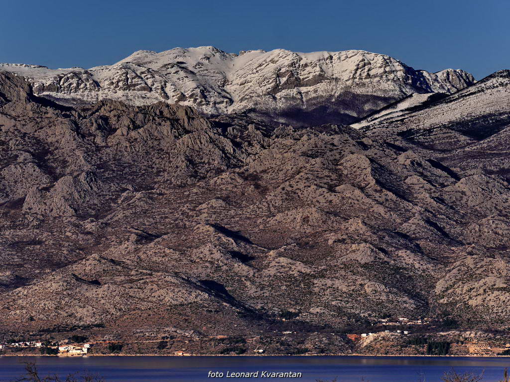Pag i Velebit s Paga, Foto: Leonard Kvaratntan