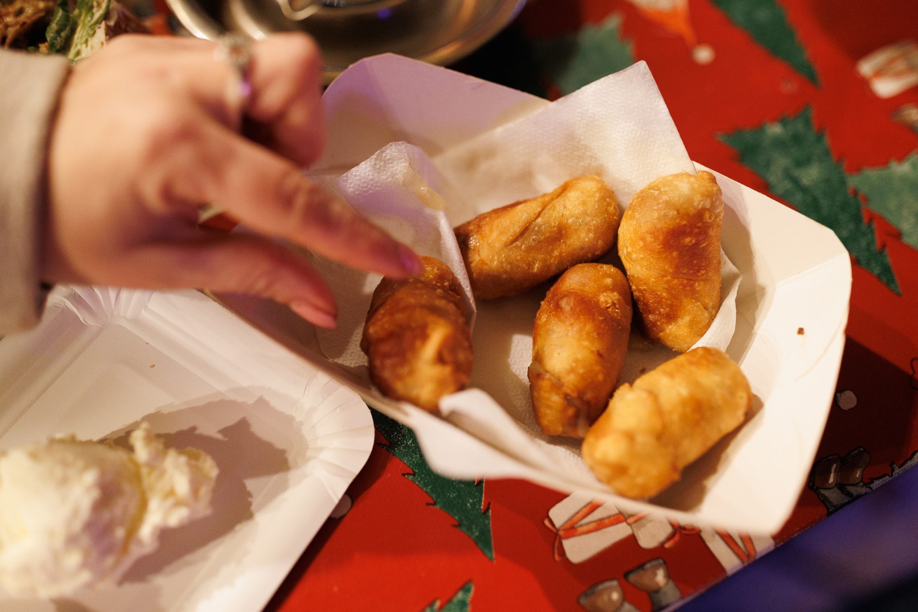 Održano tradicionalno ocjenjivanje gastro i eno ponude na Adventu u Zadru 2024. Održano tradicionalno ocjenjivanje gastro i eno ponude na Adventu u Zadru 2024.