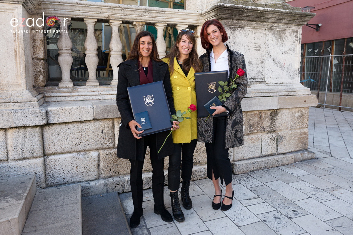 U Gradskoj loži zaslužnim građanima dodijeljena Javna priznanja Grada Zadra