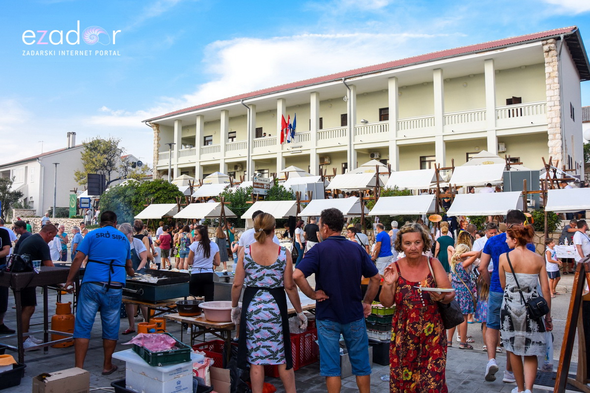 4. Fešta od sira u Kolanu