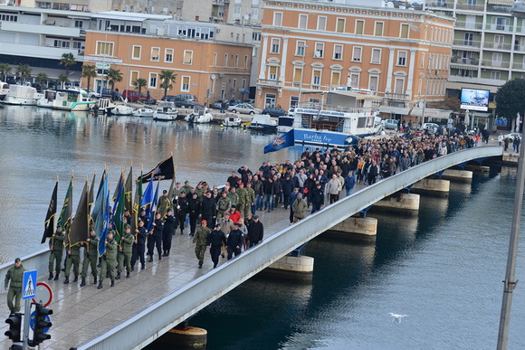 Svečani mimohod postrojbi u povodu proslave 23. obljetnice VRO Maslenica. Foto: Iva Perinčić
