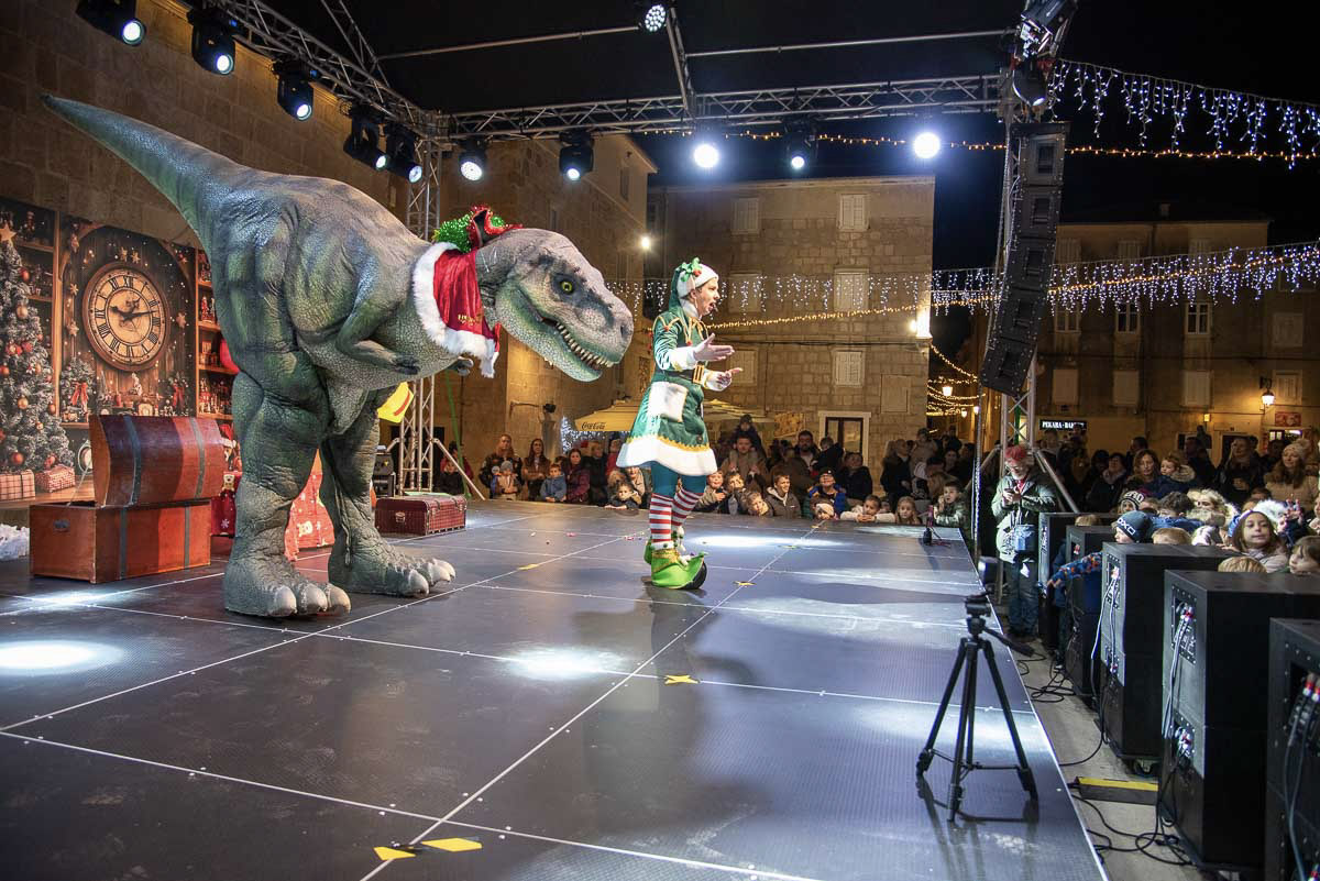 Otvorenje Adventa u Pagu