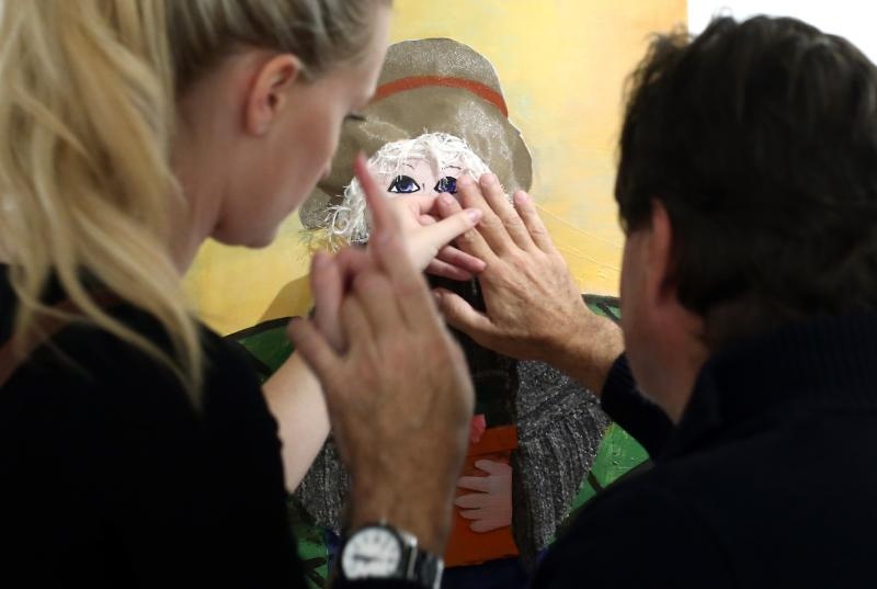 U Arheoloskom muzeju otvorena taktilno mirisna izlozba slika Zajedno, foto: PIXSELL U Arheoloskom muzeju otvorena taktilno mirisna izlozba slika Zajedno, foto: PIXSELL