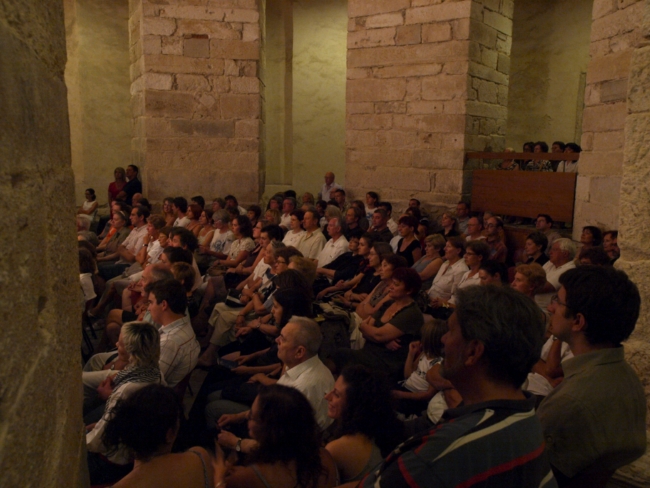 OLYMPUS DIGITAL CAMERA OLYMPUS DIGITAL CAMERA