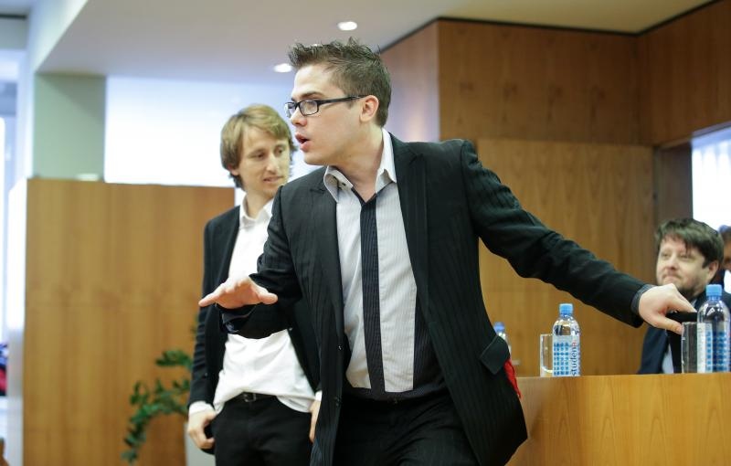 Luki Modriću u dječjoj bolnici u Klaićevoj uručena nagrada nogometaša godine, Photo: Petar Glebov/PIXSELL Luki Modriću u dječjoj bolnici u Klaićevoj uručena nagrada nogometaša godine, Photo: Petar Glebov/PIXSELL