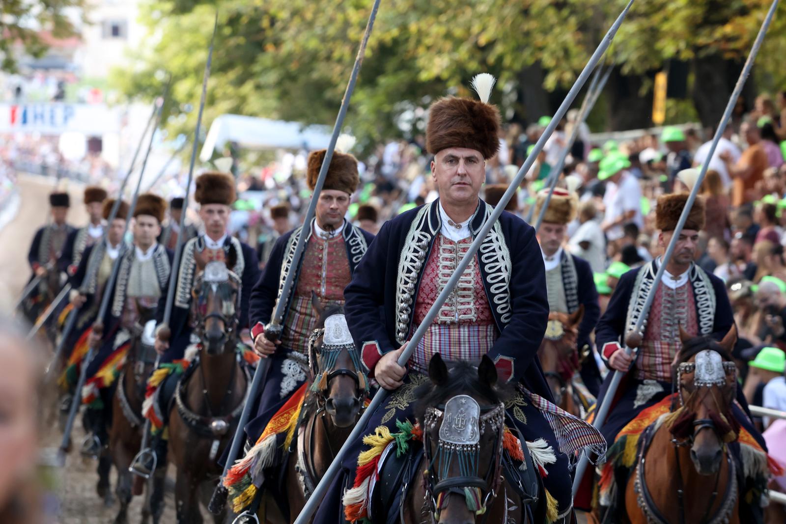 U Sinju održana 308. Sinjska alka