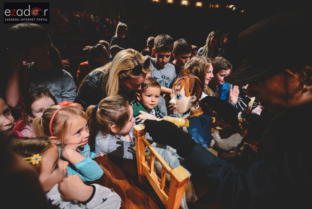 Obilježen Dan kazališta za mlade i Dan lutkarstva Obilježen Dan kazališta za mlade i Dan lutkarstva