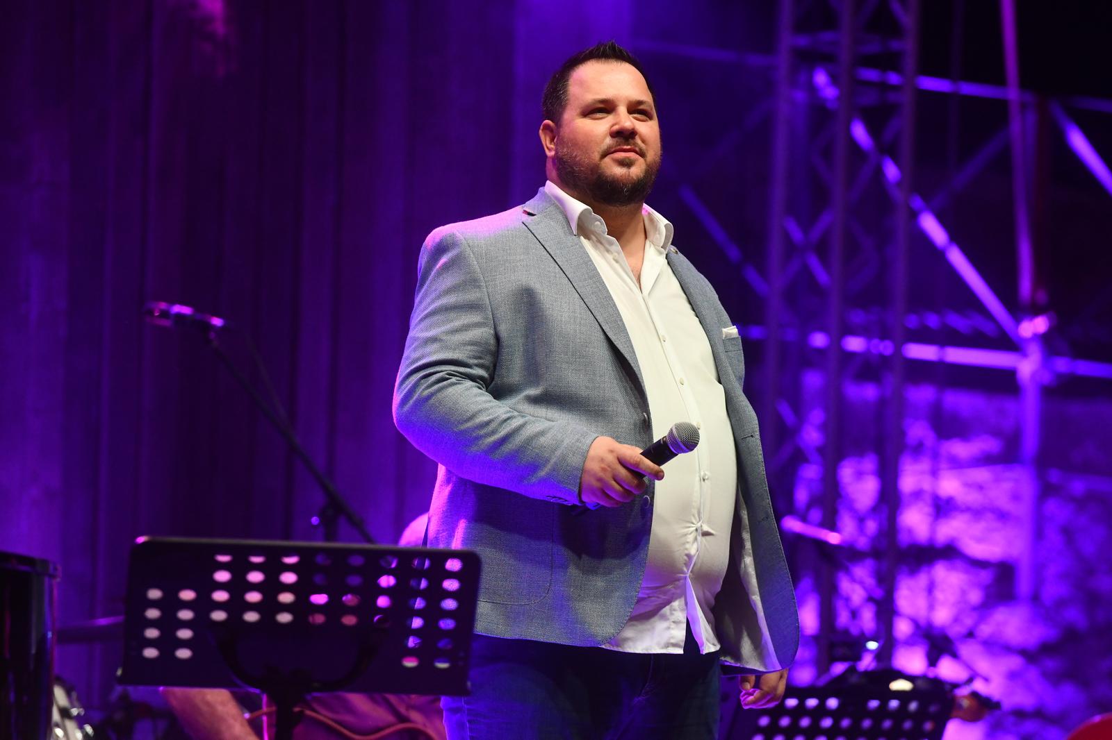 Koncert “Arsen, Čovjek kao ja” @ Tvrđava Sv. Mihovila