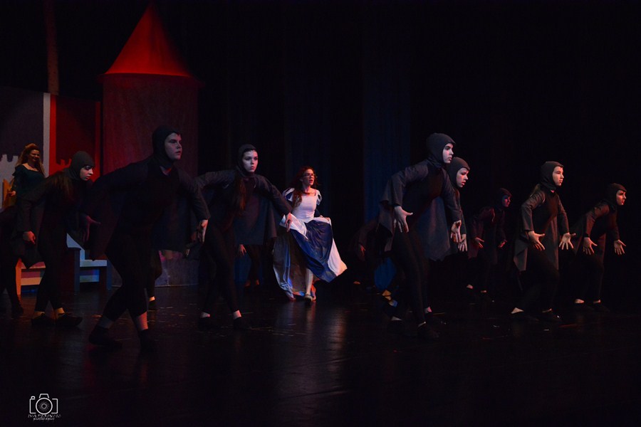 Plesna udruga Gesta: Bajka.hr