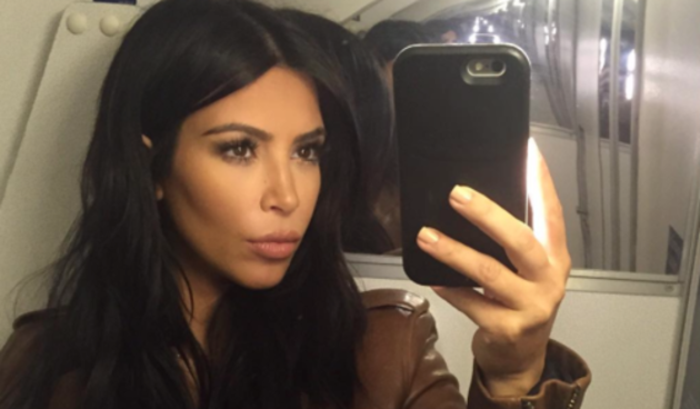 Kim kardashian selfie