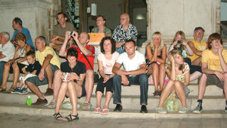 Pet Tambura na Narodnom trgu