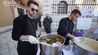 Đir po gradu, petak 22. prosinca 2017. Đir po gradu, petak 22. prosinca 2017.