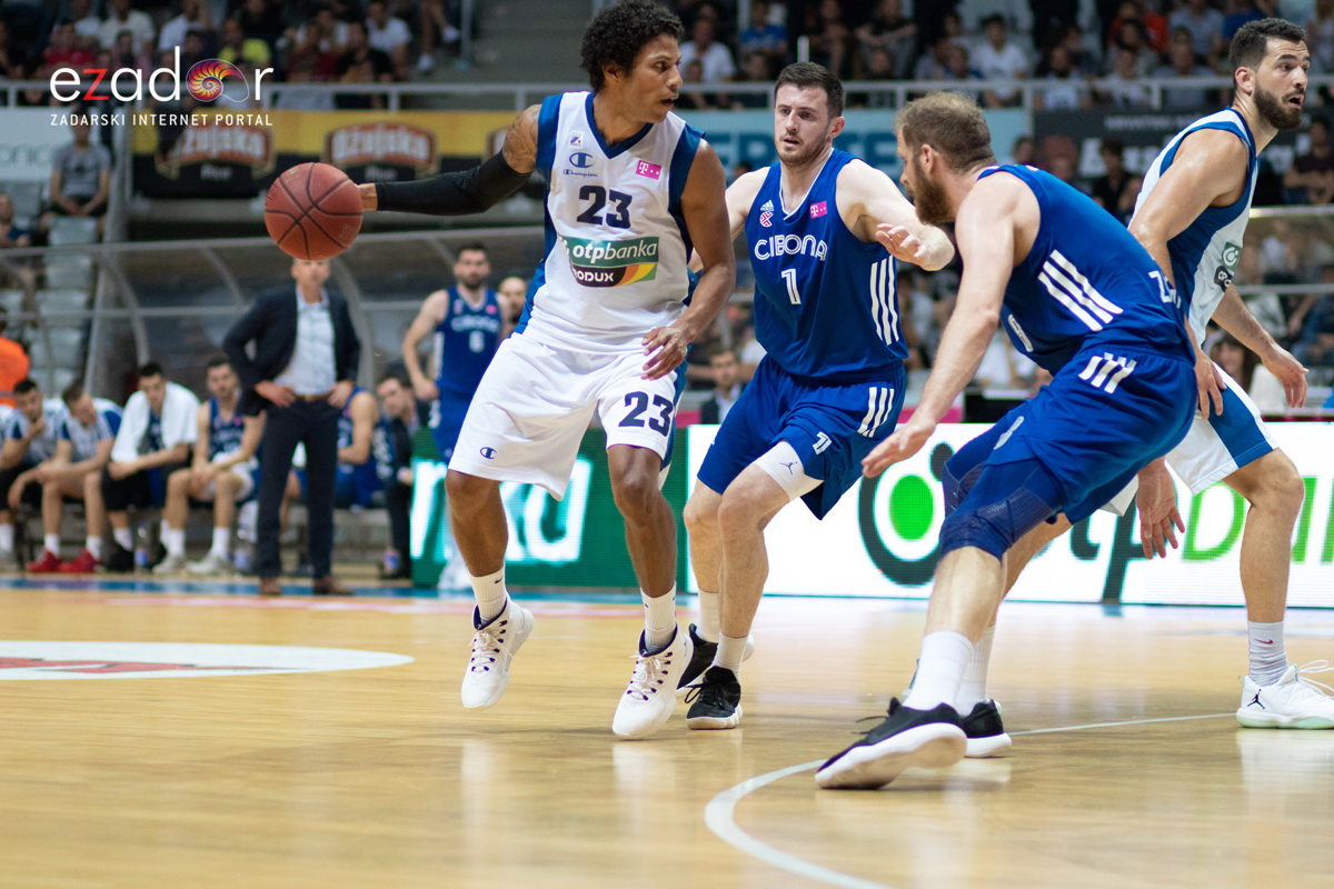 Polufinale doigravanja HT Premijer lige, 1. utakmica: KK Zadar – KK Cibona 89-78