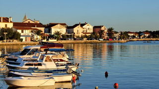 Malo Sukošana, pa Pakoštana, pa Puntaskale…, foto: Leonard Kvarantan