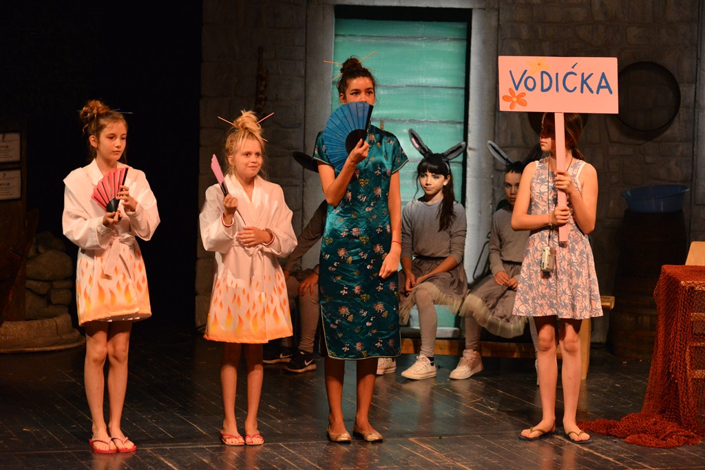 Donatolina u Kazalištu lutaka: “Mareta tamo i nazad”