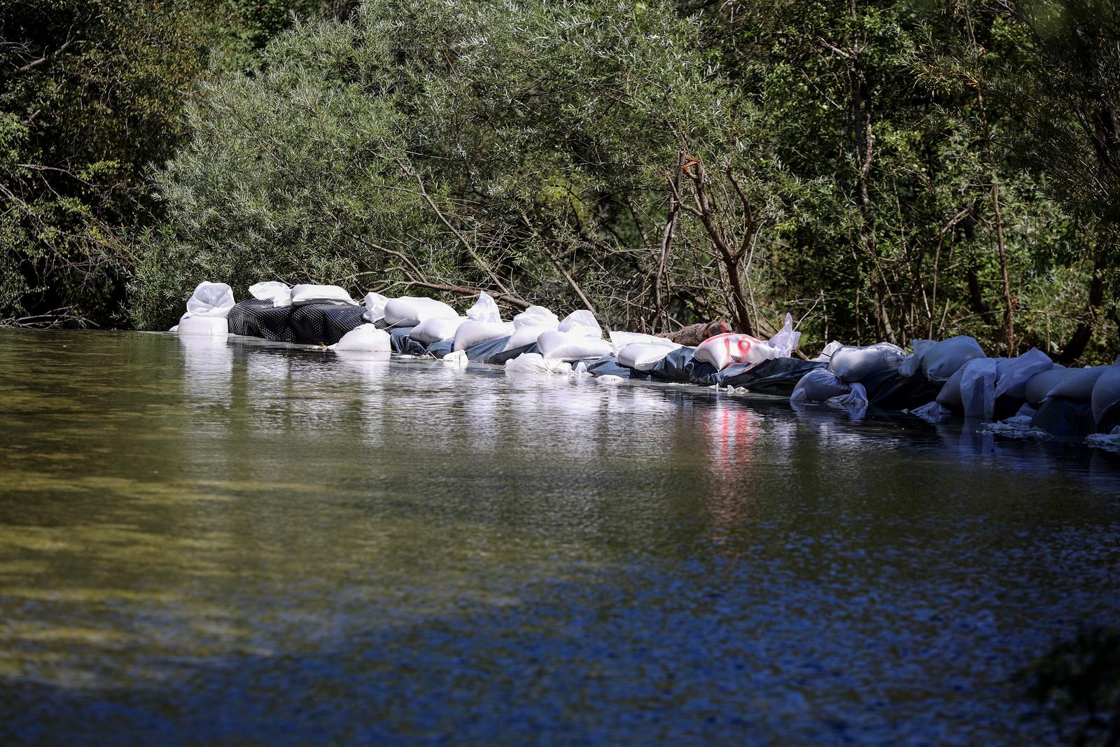 Izgradnja mini hidroelektrane na rijeci Uni Izgradnja mini hidroelektrane na rijeci Uni
