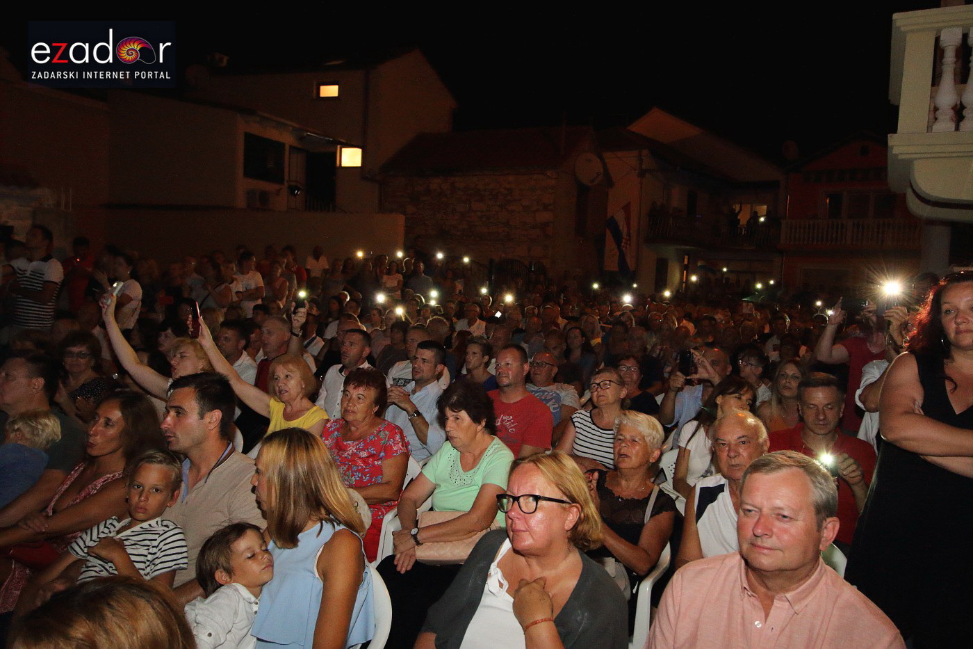 Bibinje: Koncert Tomislava Bralića i klape Intrade na Trgu Sri sela