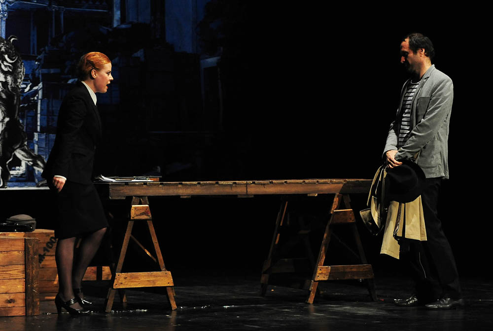 Zadar, 24.04.2013. snimio: Nenad Marčev 
dramska pretplata 
Kazalište PLAYDRAMA, Split 
Jeffrey Hatcher 
PICASSO 
redateljica: Nenni Delmestre 
igraju: Elvis Bošnjak, Lana Helena Hulenić 
Velika dvorana HNK Zadar