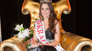 2013.05.01., Zagreb,Dvora Vatroslava Lisinskog
Odrzan prvi izbor Beuty queen (Kraljice Ljepote) u Hrvatskoj, u maloj dvorani Vatroslava Lisinskog.
Foto: Mirko Jankovic 2013.05.01., Zagreb,Dvora Vatroslava Lisinskog
Odrzan prvi izbor Beuty queen (Kraljice Ljepote) u Hrvatskoj, u maloj dvorani Vatroslava Lisinskog.
Foto: Mirko Jankovic