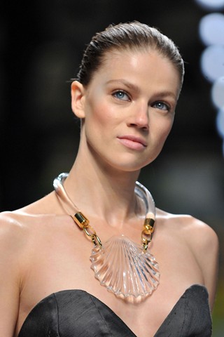 Ljetni nakit 2009. (foto: Vogue.co.uk)