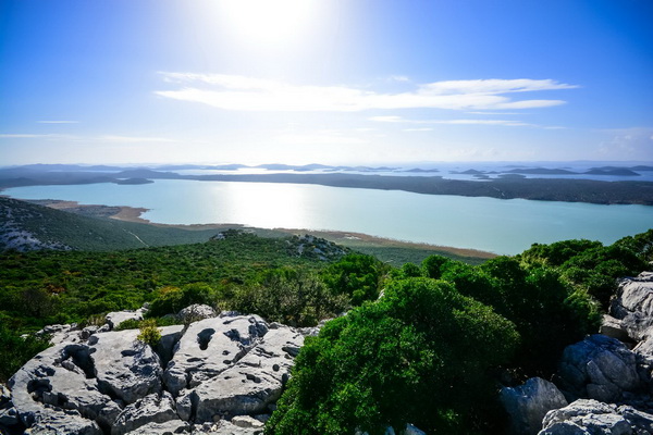 Nedjeljni đir do Parka prirode Vransko jezero i vidikovca Kamenjak, foto: Iva Perinčić Nedjeljni đir do Parka prirode Vransko jezero i vidikovca Kamenjak, foto: Iva Perinčić