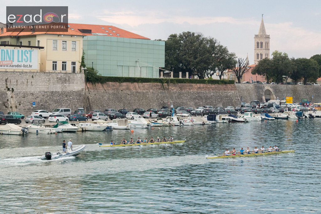 6. “Jadranov veslački dvoboj” osmeraca u uvali Jazine 6. “Jadranov veslački dvoboj” osmeraca u uvali Jazine