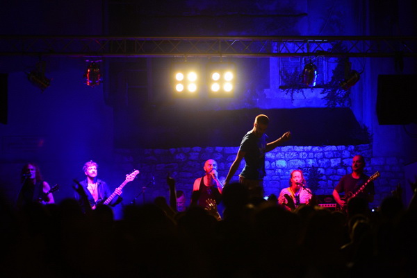 Svaki koncert Kultur shocka u Zadru posebna je priča. Tako je bilo i sinoć na Poljani Branka Stojakovića!