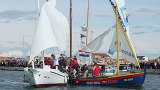 Murter: Po jakoj buri održana je tredicionalna 18. regata Latinsko idro – Murter 2015. Photo: Duško Jaramaz/PIXSELL Murter: Po jakoj buri održana je tredicionalna 18. regata Latinsko idro – Murter 2015. Photo: Duško Jaramaz/PIXSELL