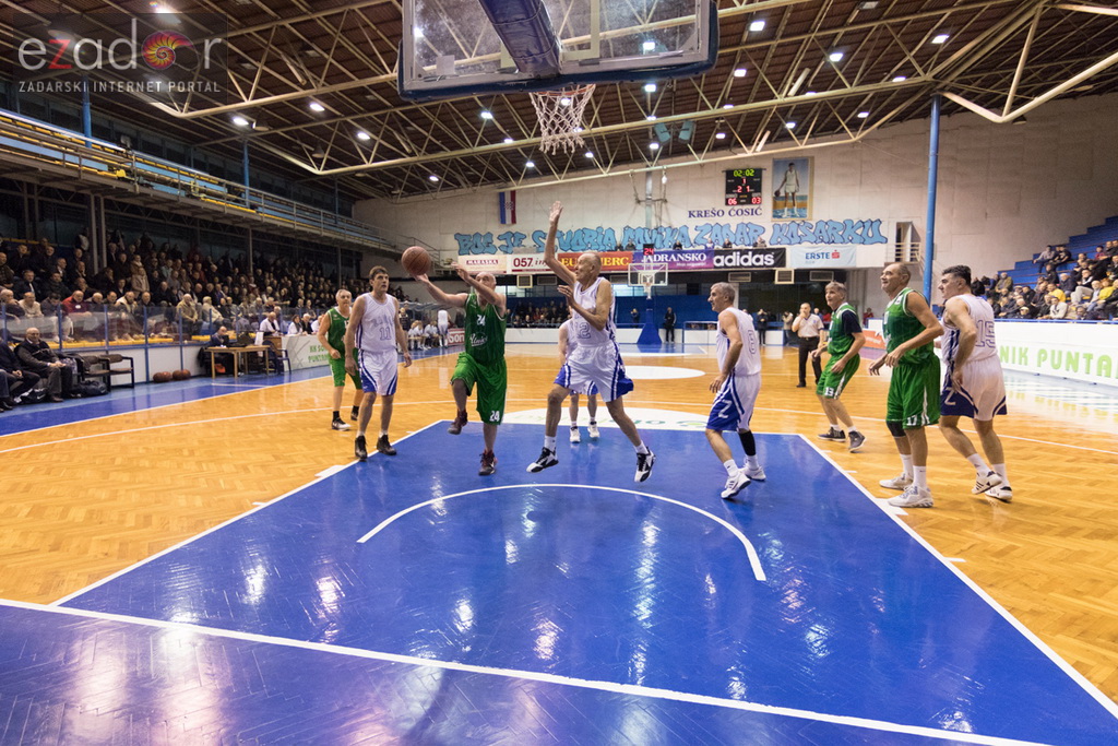 Fešta u povodu 80. rođendana Pina Giergie: Vetarani KK Zadar – Veterani KK Olimpija Fešta u povodu 80. rođendana Pina Giergie: Vetarani KK Zadar – Veterani KK Olimpija