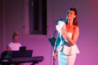 Večer evergreena u atriju palače Cedulin