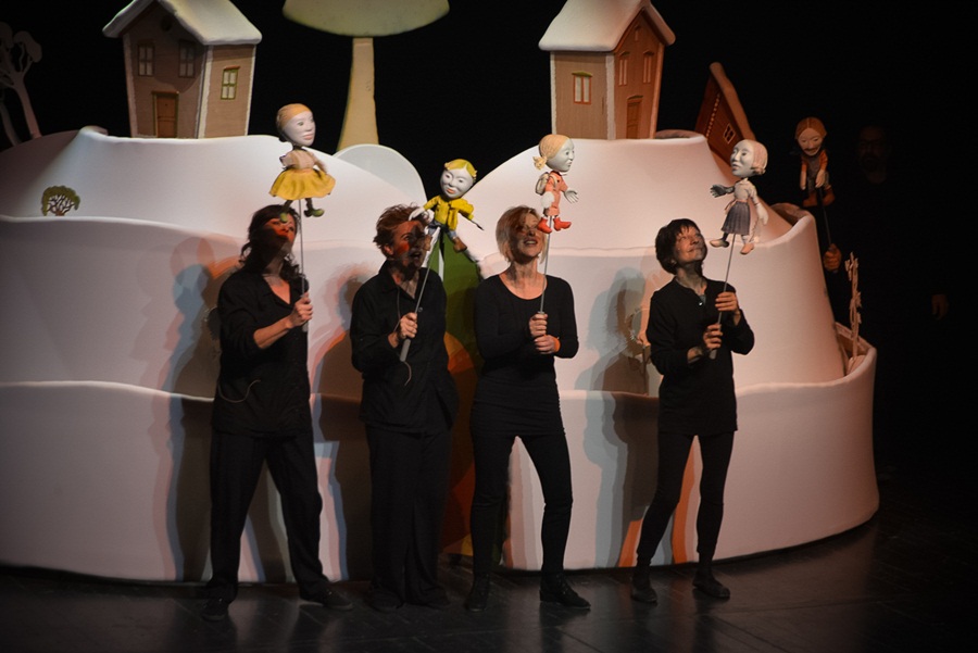 Premijera predstave “Božićno drvce”; foto Iva Perinčić