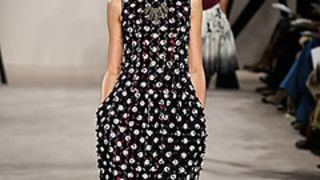 Jason Wu: Jesen/zima 2009. (Cromoda.com) Jason Wu: Jesen/zima 2009. (Cromoda.com)