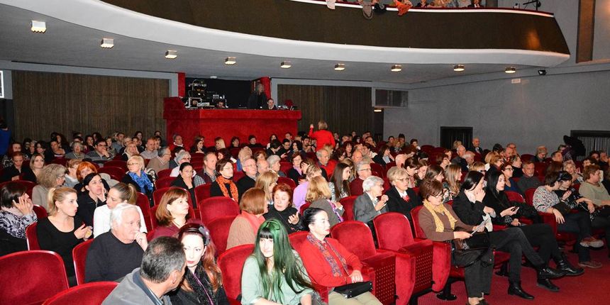 Predstava “Njuške” u HNK Zadar, foto: Iva Perinčić