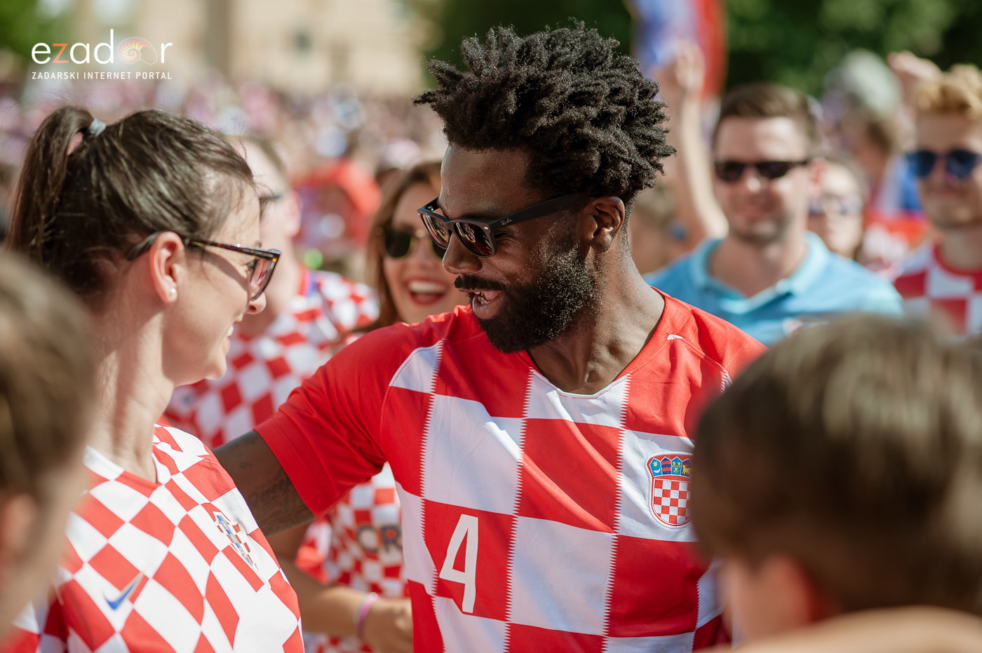 Navijačko ludilo u Zadru za vrijeme i nakon finala Svjetskog prvenstva Navijačko ludilo u Zadru za vrijeme i nakon finala Svjetskog prvenstva