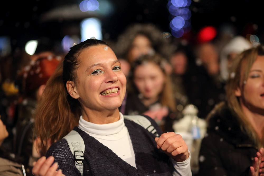 Advent na Viru: Crvena jabuka oduševila u “sniježnom” Viru Advent na Viru: Crvena jabuka oduševila u “sniježnom” Viru