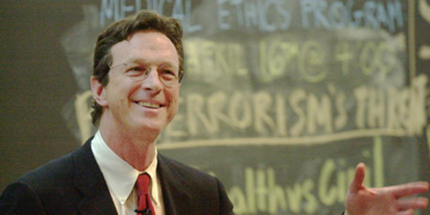 Michael Crichton (Foto:harvard.edu) Michael Crichton (Foto:harvard.edu)